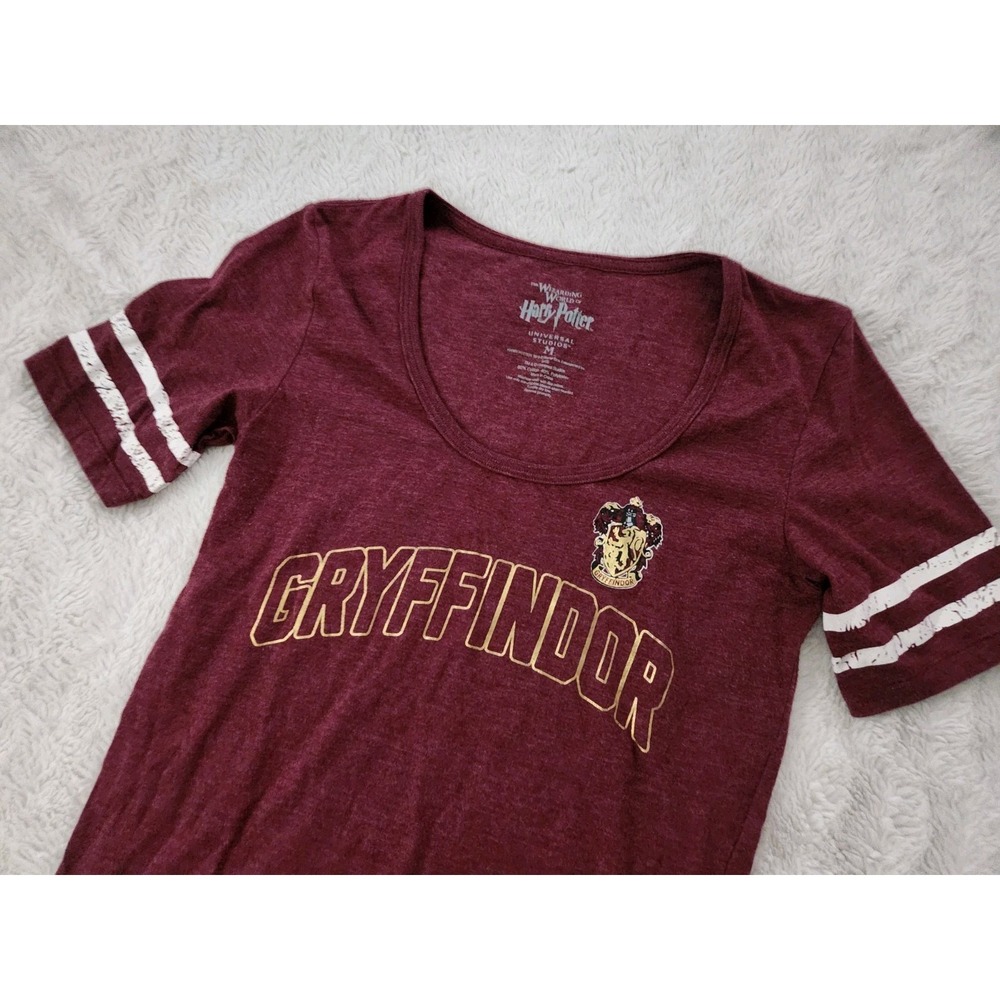 Universal Studios Harry Potter Gryffindor Quidditch Jersey T-Shirt Women's Size